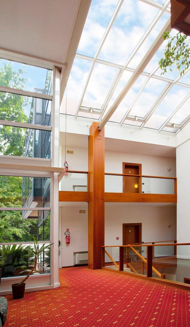 Hotel Garibaldi Padova Bagian luar foto