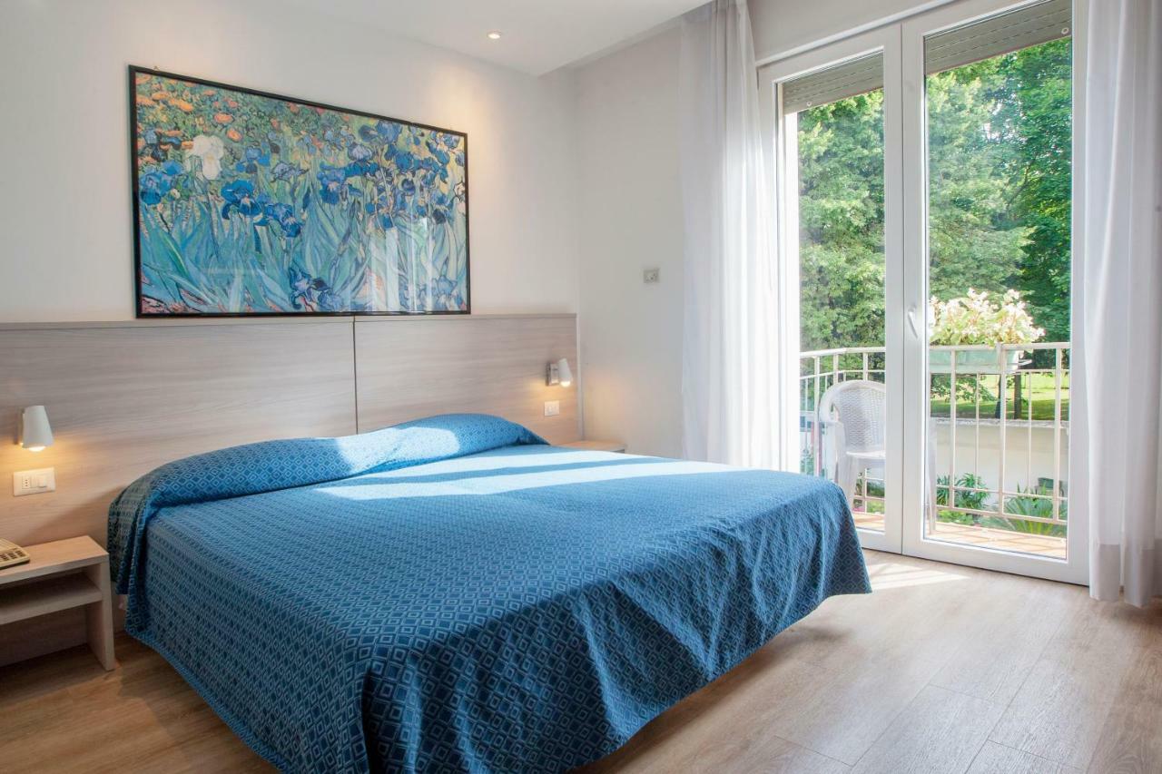 Hotel Garibaldi Padova Bagian luar foto